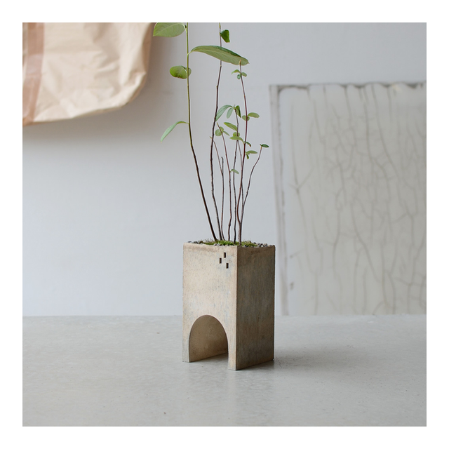 PULL PUSH PRODUCTS Arch Planter - Natural | the OBJECT ROOM