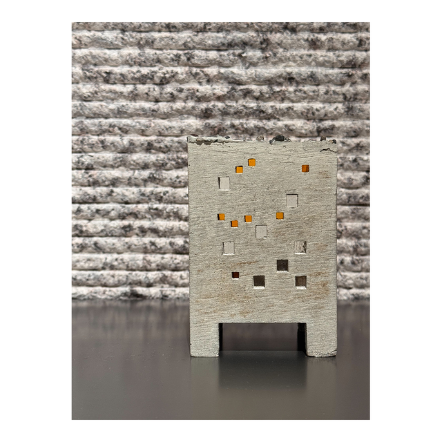 PULL PUSH PRODUCTS Building Candle Holder