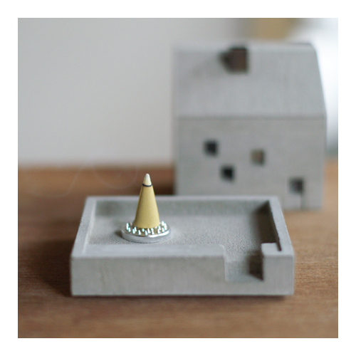 PULL PUSH PRODUCTS Cottage Incense Pot - Natural | the OBJECT ROOM