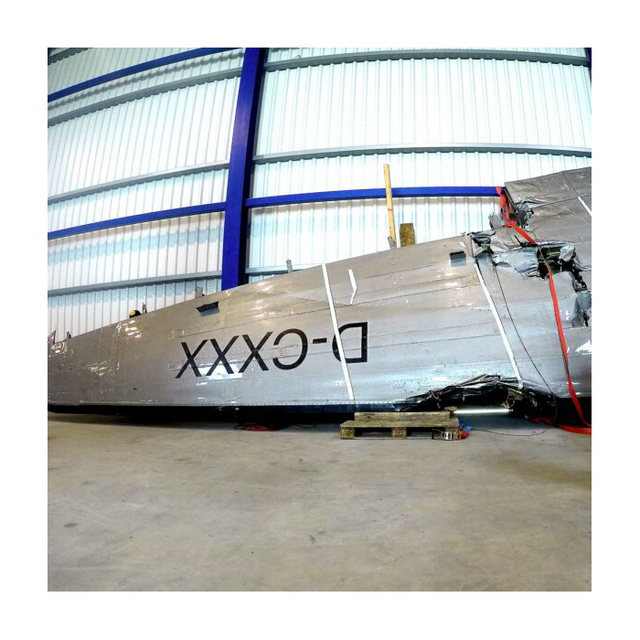 AVIATIONTAG Douglas DC-3 - D-CXXX - Silver (Raisin Bomber) | the OBJECT ROOM