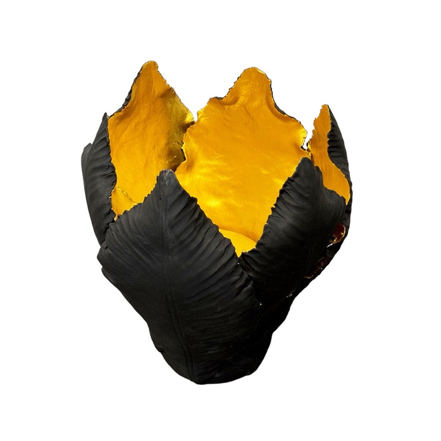 KIDDEE TAMDEE Leaf Candle Holder L - Black Gold | the OBJECT ROOM
