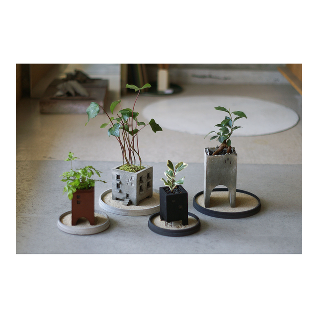 PULL PUSH PRODUCTS Sunaba Saucer Medium - Sumi Black | the OBJECT ROOM