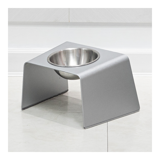 HOWDY HOUNDY Bend Elevated Feeder M - Space Silver | the OBJECT ROOM