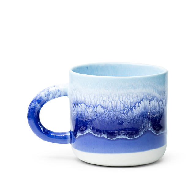 STUDIO ARHOJ Chug Mug - Dolphin