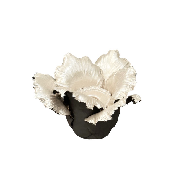 KIDDEE TAMDEE Daffodil Candle Holder - Grey Pearl | the OBJECT ROOM