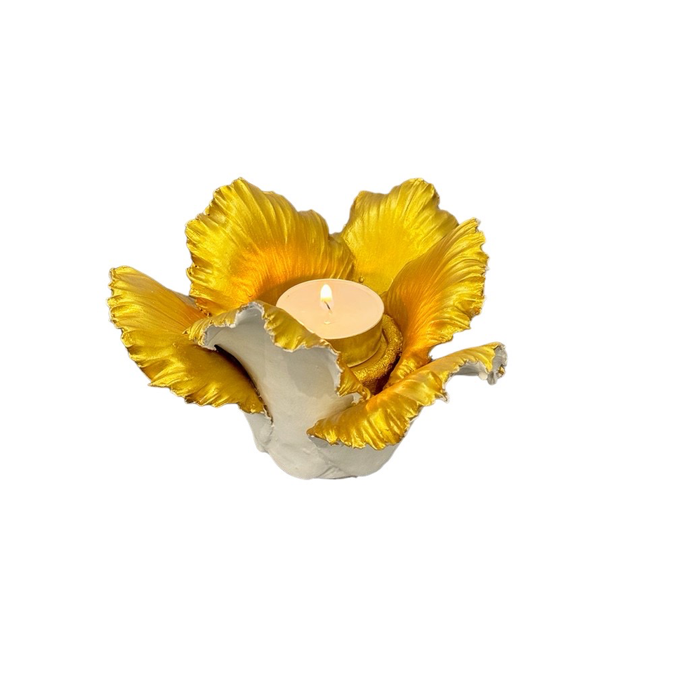 KIDDEE TAMDEE Daffodil Candle Holder - Natural Gold