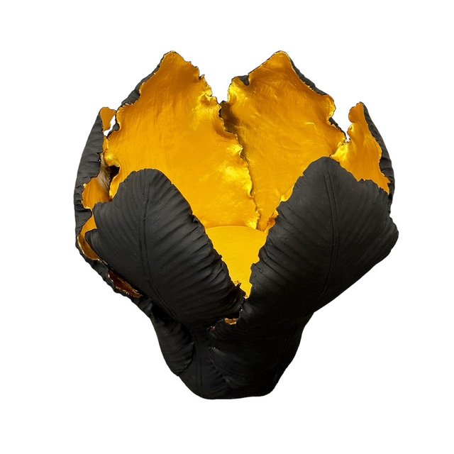 KIDDEE TAMDEE Leaf Candle Holder XL - Black Gold | the OBJECT ROOM