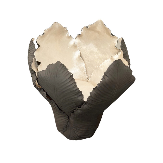 KIDDEE TAMDEE Leaf Candle Holder XL - Grey Pearl | the OBJECT ROOM