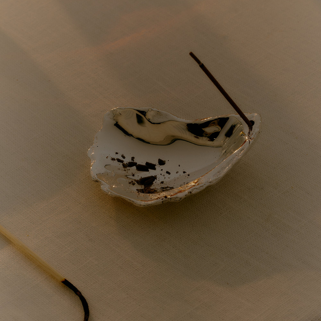COREY ASHFORD Oyster Incense Holder - Silver