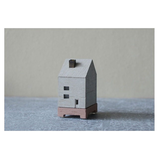PULL PUSH PRODUCTS House Incense Pot - Red