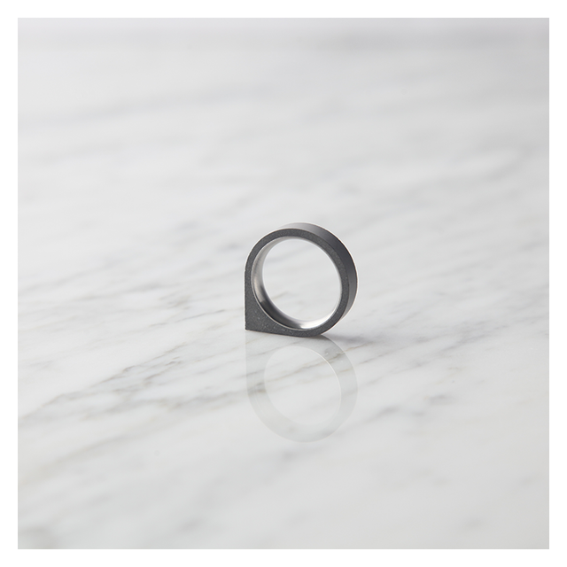 22 DESIGN STUDIO Concrete Ring - Corner Thin | the OBJECT ROOM