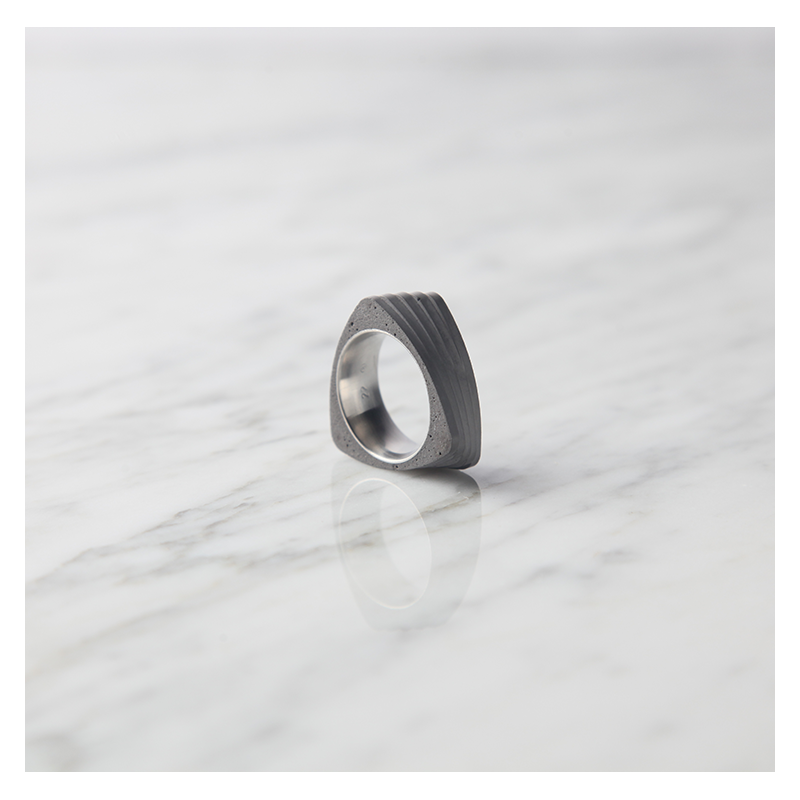22 DESIGN STUDIO Concrete Ring - Twist | the OBJECT ROOM